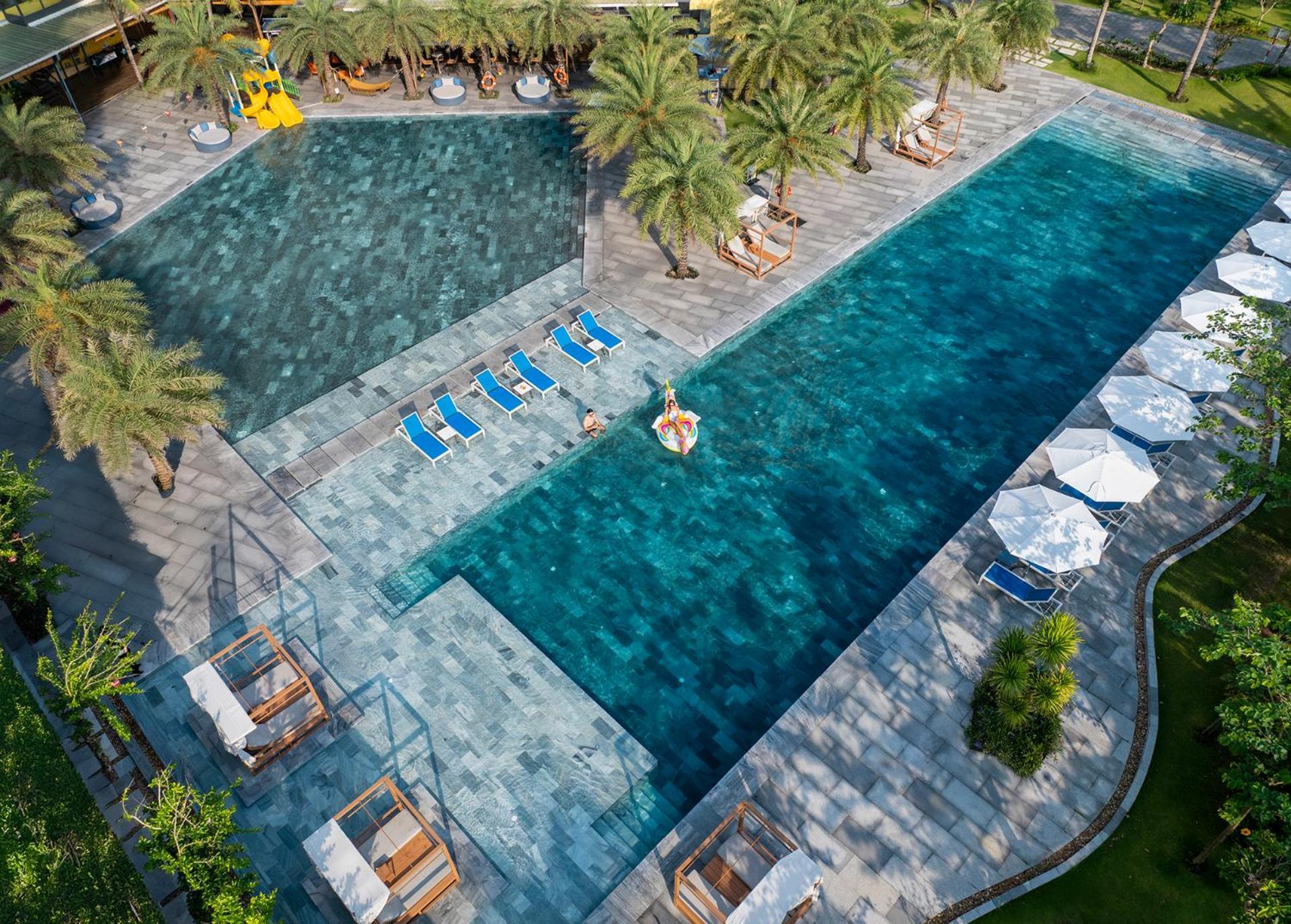 Wyndham Hoi An Royal Beachfront Resort & Villas Bagian luar foto