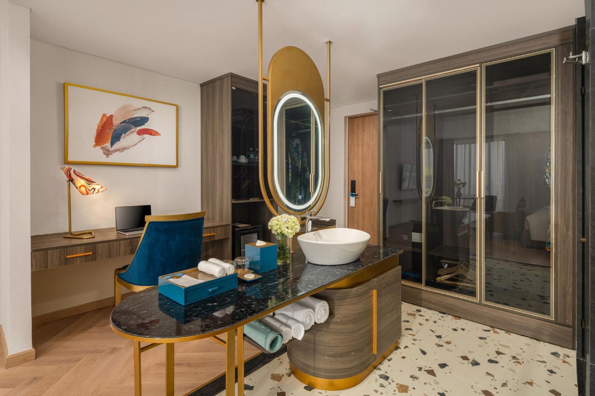 Wyndham Hoi An Royal Beachfront Resort & Villas Bagian luar foto
